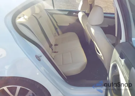 2017 Volkswagen Jetta 1.4T Se from USA, damaged, VIN 3VWDB7AJXHM369014